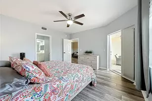 1200 Country Club Dr, Largo, FL 33771 - Photo 17