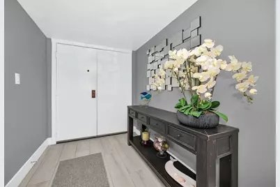 1460 Gulf Boulevard #506, Clearwater, FL 33767 - Photo 11