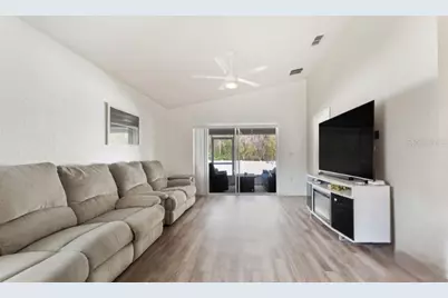 979 Pearly Ridge Lane, Lakeland, FL 33809 - Photo 7