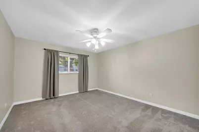 5757 Calais Boulevard N #2, Saint Petersburg, FL 33714 - Photo 17