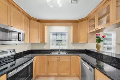 5757 Calais Boulevard N #2, Saint Petersburg, FL 33714 - Photo 11