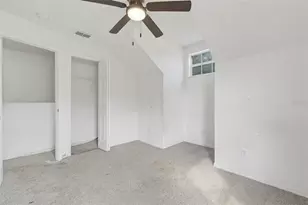 512 Cape Cod Cir, Valrico, FL 33594 - Photo 21