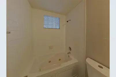 [Address not provided], Saint Petersburg, FL 33709 - Photo 9