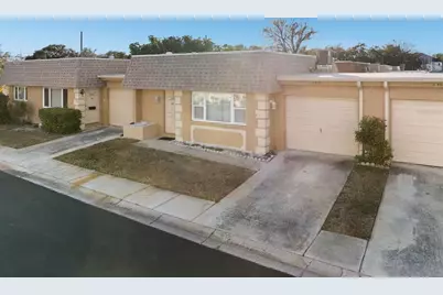 8452 Phillip N #8452, Pinellas Park, FL 33781 - Photo 3