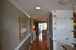 106 Camille Ct, Oldsmar, FL 34677 - Photo 7