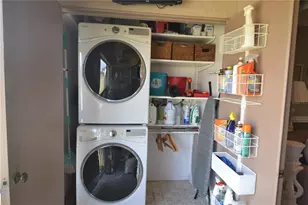 106 Camille Ct, Oldsmar, FL 34677 - Photo 31