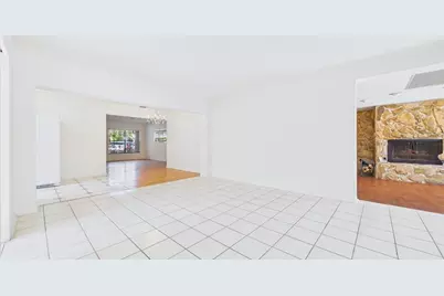 3112 S Julia Circle, Tampa, FL 33629 - Photo 13