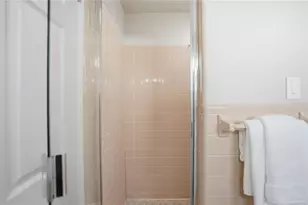 541 Lillian Dr, Madeira Beach, FL 33708 - Photo 23