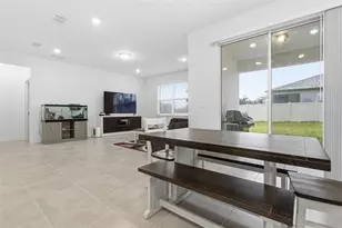 9738 Redwood Heights Loop, Thonotosassa, FL 33592 - Photo 9