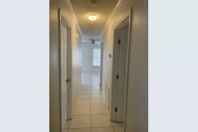 3021 W Tampa Bay Boulevard, Tampa, FL 33607 - Photo 11
