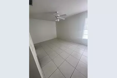 3021 W Tampa Bay Boulevard, Tampa, FL 33607 - Photo 9