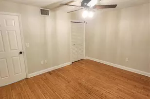 8535 Blind Pass Dr, Treasure Island, FL 33706 - Photo 9