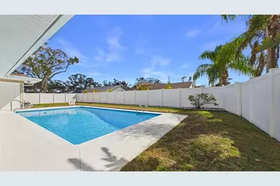 1895 Del Robles Terrace, Clearwater, FL 33764 - Photo 45