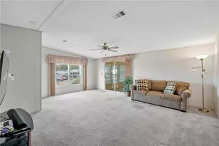 1569 Heather Hill Dr, Lakeland, FL 33810 - Photo 7