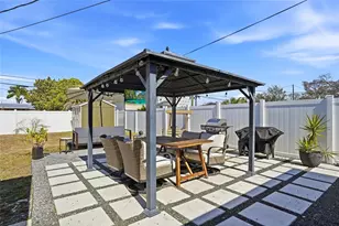 411 42nd Ave NE, Saint Petersburg, FL 33703 - Photo 29