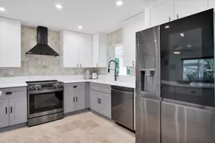 14124 Kulig Ct, Hudson, FL 34667 - Photo 11