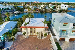 8535 Blind Pass Dr, Treasure Island, FL 33706 - Photo 23