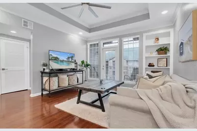 3308 Bay Club Circle, Tampa, FL 33607 - Photo 3