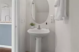 6016 54th St N, Saint Petersburg, FL 33709 - Photo 7