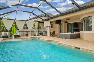 19426 Whispering Brook Dr, Tampa, FL 33647 - Photo 3