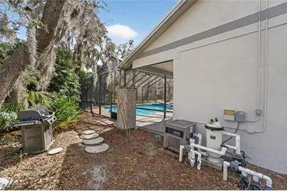 2910 Pine Club Drive, Plant City, FL 33566 - Photo 77