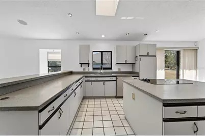 2910 Pine Club Drive, Plant City, FL 33566 - Photo 45