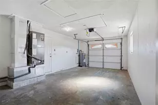 6338 21st St N, Saint Petersburg, FL 33702 - Photo 19