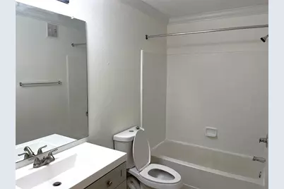 18119 Bridle Club Drive #18119, Tampa, FL 33647 - Photo 17