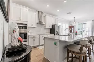 18289 Pearl Vw Pl, Lutz, FL 33548 - Photo 17