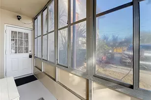 5396 4th St N, Saint Petersburg, FL 33703 - Photo 3