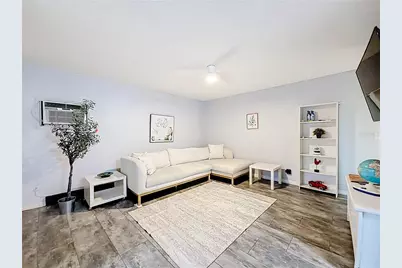 5396 4th Street N #105, Saint Petersburg, FL 33703 - Photo 5