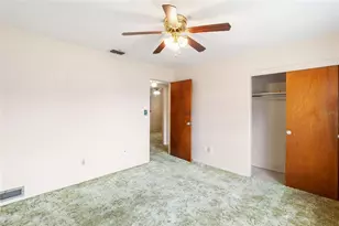 6041 15th St N, Saint Petersburg, FL 33703 - Photo 15