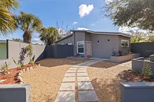 890 65th St S, Saint Petersburg, FL 33707 - Photo 29