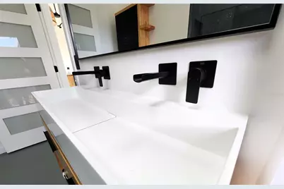 890 65th Street S, Saint Petersburg, FL 33707 - Photo 19