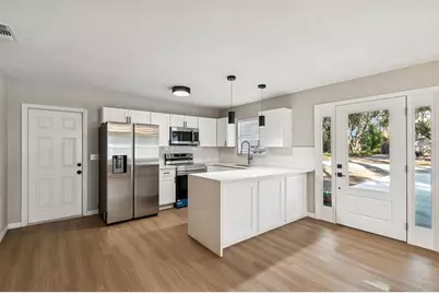 7139 Pinewood Drive, New Port Richey, FL 34652 - Photo 9