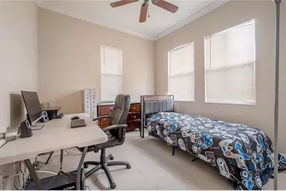 7402 N Central Avenue, Tampa, FL 33604 - Photo 17