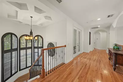 610 Marmora Avenue, Tampa, FL 33606 - Photo 29