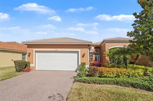 15640 Aurora Lake Cir, Wimauma, FL 33598 - Photo 1