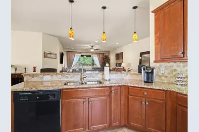 15640 Aurora Lake Circle, Wimauma, FL 33598 - Photo 13