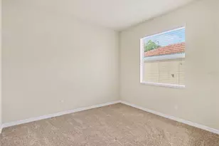 15640 Aurora Lake Cir, Wimauma, FL 33598 - Photo 17