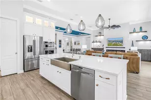 732 Manns Harbor Dr, Apollo Beach, FL 33572 - Photo 31