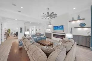 732 Manns Harbor Dr, Apollo Beach, FL 33572 - Photo 5