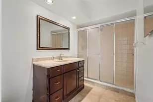 18302 Aintree Ct, Tampa, FL 33647 - Photo 11