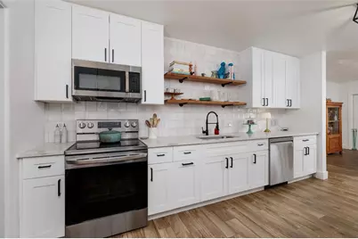 600 74th Avenue N, Saint Petersburg, FL 33702 - Photo 7