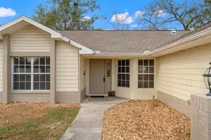 12335 Linden Dr, Spring Hill, FL 34608 - Photo 5