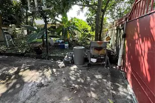995 NW 114th St, Miami, FL 33168 - Photo 57