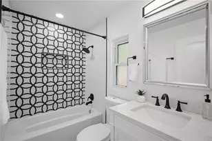 5115 16th St N, Saint Petersburg, FL 33703 - Photo 15