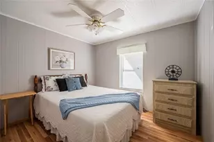 5341 Powhattan St, Zephyrhills, FL 33542 - Photo 23