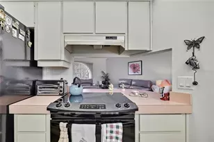 2292 Estill Ave, Spring Hill, FL 34609 - Photo 9