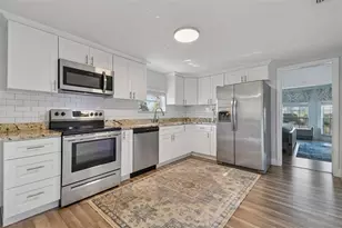 407 Pevetty Dr, Plant City, FL 33563 - Photo 11